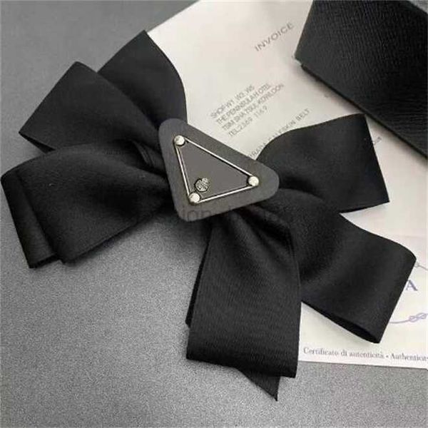 designer barrettes girls hairpin classic letter hair clips luxury hairclips fashion women bow headbands hair accessories, Golden;silver
designer barrettes girls hairpin classic letter hair clips luxury hairclips fashion women bow headbands hair accessories, Golden;silver