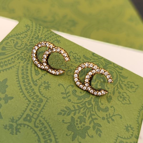 18k gold plated designers brand earrings designer letter ear stud women crystal pearl geometric earring for wedding party jewerlry accessori, Golden;silver
18k gold plated designers brand earrings designer letter ear stud women crystal pearl geometric earring for wedding party jewerlry accessori, Golden;silver