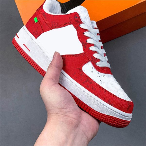 casual shoes designer airforces low mens women 1 one triple white black red biue yellow utility shadow 1s outdoor sports designer sneakers s
casual shoes designer airforces low mens women 1 one triple white black red biue yellow utility shadow 1s outdoor sports designer sneakers s
