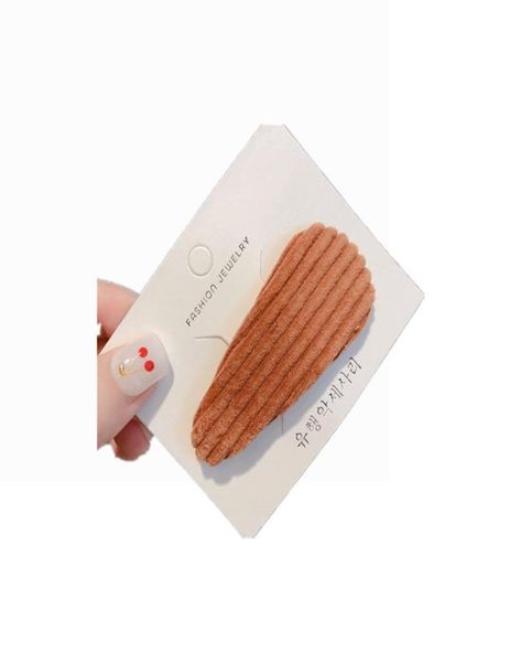 052 sell hair clip fashion women vintage simple vintage geometric multi color wild5621092, Black;brown
052 sell hair clip fashion women vintage simple vintage geometric multi color wild5621092, Black;brown