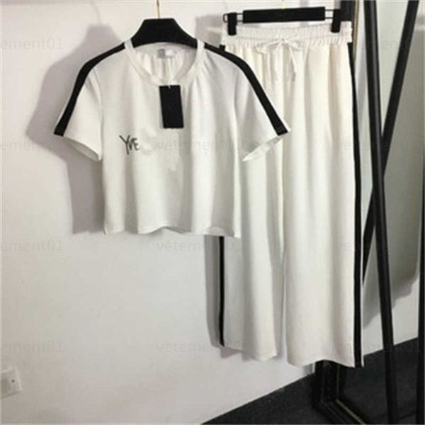 summer short style tee shirt two piece sets womens short-sleeved t shirt with drill letters elasticated high-waisted wide-leg pants designer, Gray
summer short style tee shirt two piece sets womens short-sleeved t shirt with drill letters elasticated high-waisted wide-leg pants designer, Gray