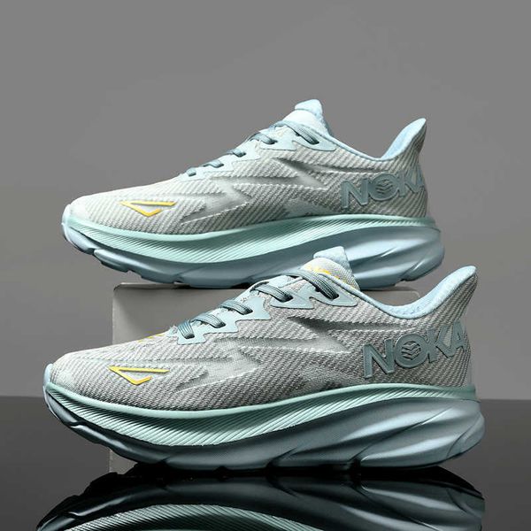 2023 breathable men' casual sports shoes white black sneakers fashion summer trainers
2023 breathable men' casual sports shoes white black sneakers fashion summer trainers