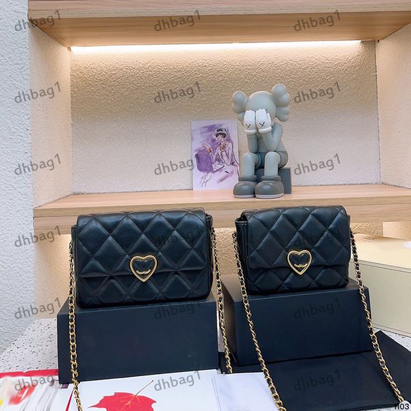 designer womens shoulder bag leather clamshell ringer matelasse chain skew straddle bags beautiful love enamel buckle cosmetic case handbag
designer womens shoulder bag leather clamshell ringer matelasse chain skew straddle bags beautiful love enamel buckle cosmetic case handbag
