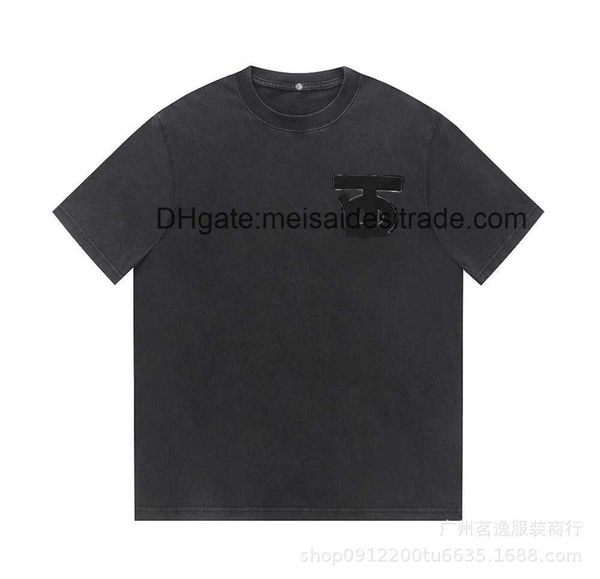 aaaaa designer luxury t-shirt bur brand correct bu home chest tb printed round neck t-shirt versatile couple, White;black
aaaaa designer luxury t-shirt bur brand correct bu home chest tb printed round neck t-shirt versatile couple, White;black