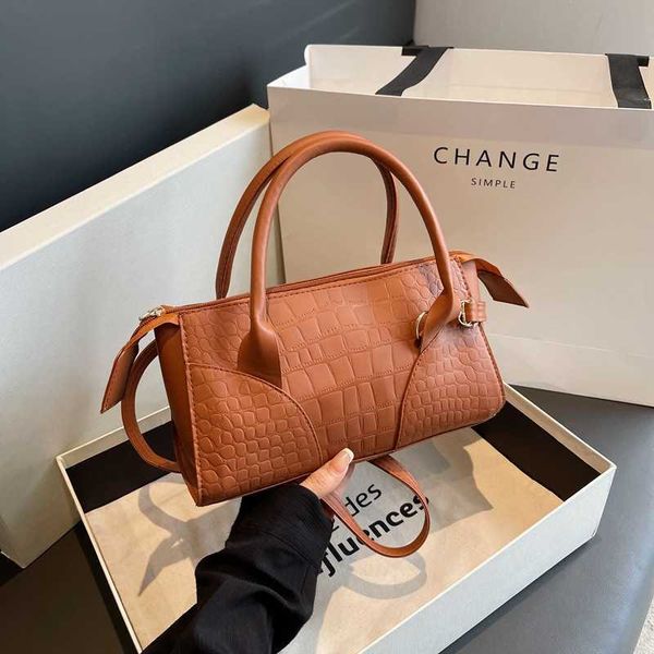 fashion bag women's boston bag 2023 new handbag with western texture stone pattern single shoulder oblique straddle
fashion bag women's boston bag 2023 new handbag with western texture stone pattern single shoulder oblique straddle