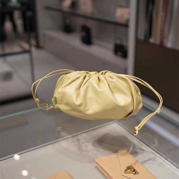 authentic cloud bags dumpling clutch genuine leather woven purse luxury designer fashion crossbody totes shopping wallets shoulder for women
authentic cloud bags dumpling clutch genuine leather woven purse luxury designer fashion crossbody totes shopping wallets shoulder for women