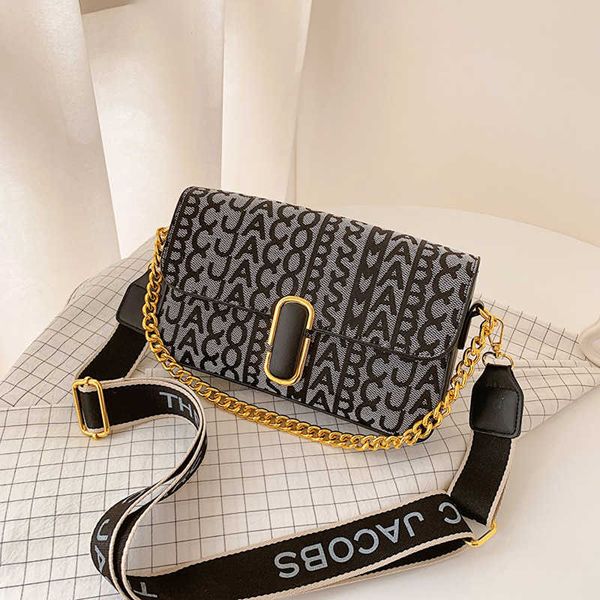 bags bag women's 2023 new commuter letter camera bag trendy chain one shoulder crossbody bag
bags bag women's 2023 new commuter letter camera bag trendy chain one shoulder crossbody bag