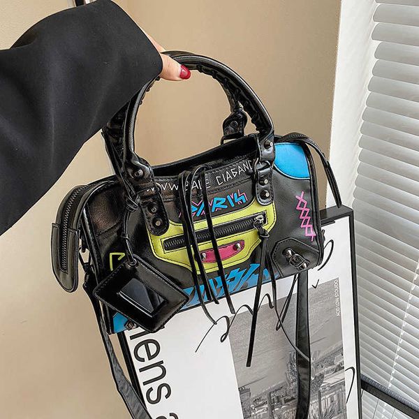 designer neo cagole small leather handbag made of old metal accessories motorcycle bag cyberpunk small bag women's graffiti motorcycle
designer neo cagole small leather handbag made of old metal accessories motorcycle bag cyberpunk small bag women's graffiti motorcycle