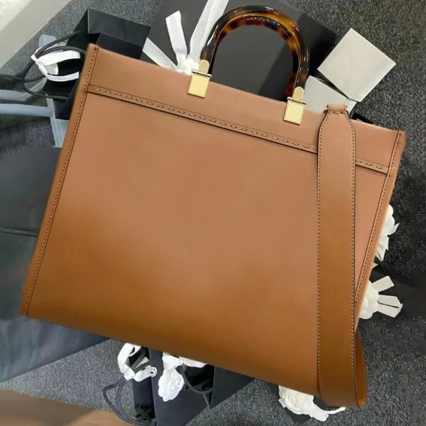 glass handle high capacity shopping bag luxury designer genuine leather large tote bag womens mens handbag shoulder clutch crossbody weekend
glass handle high capacity shopping bag luxury designer genuine leather large tote bag womens mens handbag shoulder clutch crossbody weekend