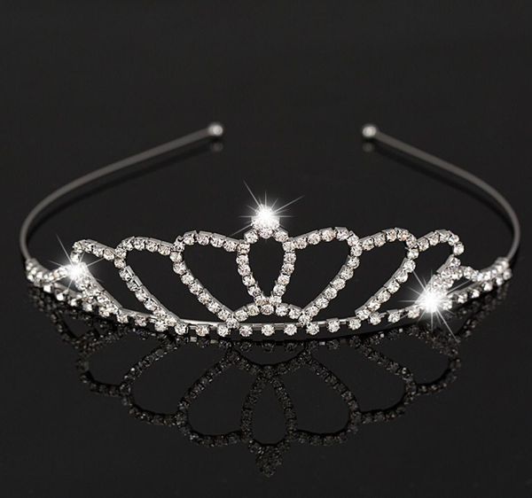 pageant silver plated crown headband wedding tiaras accessories new design beautiful shiny crystal bridal tiara par4566734, White;golden
pageant silver plated crown headband wedding tiaras accessories new design beautiful shiny crystal bridal tiara par4566734, White;golden