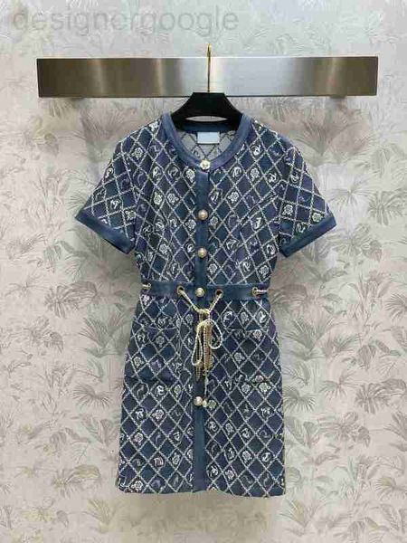 basic & casual dresses designer 2023 designer round neck single breasted button dress with pearl belt women summer short sleeve elegant, Black;gray
basic & casual dresses designer 2023 designer round neck single breasted button dress with pearl belt women summer short sleeve elegant, Black;gray