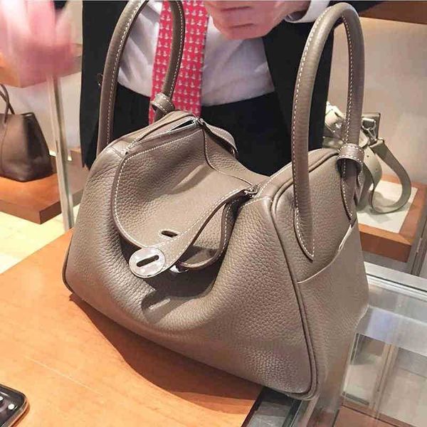 women's bag lindys autumn texture leather niche lindys fashion portable litchi pattern single shoulder messenger doctor bag
women's bag lindys autumn texture leather niche lindys fashion portable litchi pattern single shoulder messenger doctor bag