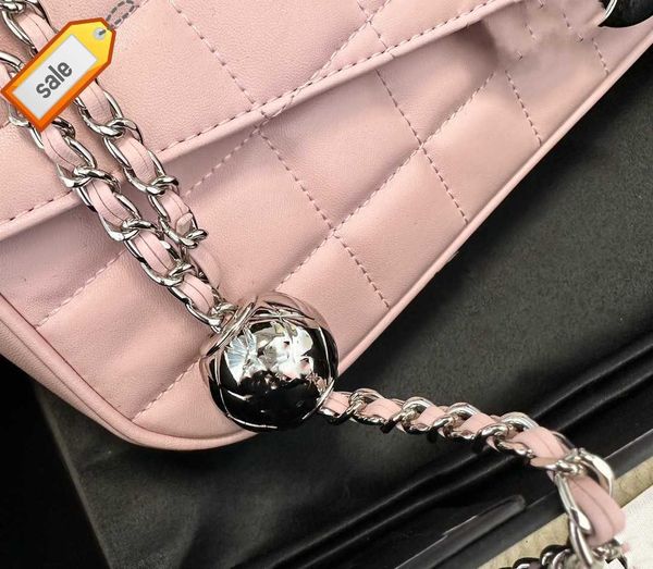 woman's luxury designer bags handbags shoulder crossbody bags tote new fashion texture chain totebags portable envelope bag camera bags
woman's luxury designer bags handbags shoulder crossbody bags tote new fashion texture chain totebags portable envelope bag camera bags