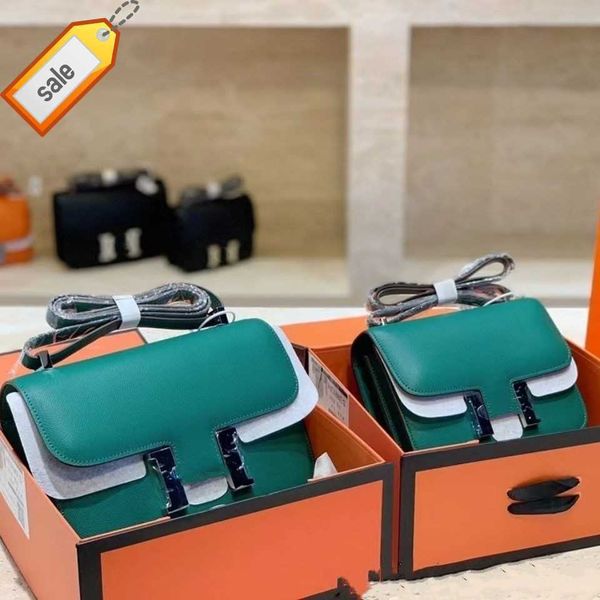 r shoulder bags crossbody bag tote 2023 latest female head leather stewardess small square single shoulders cross messenger bag factory dire
r shoulder bags crossbody bag tote 2023 latest female head leather stewardess small square single shoulders cross messenger bag factory dire