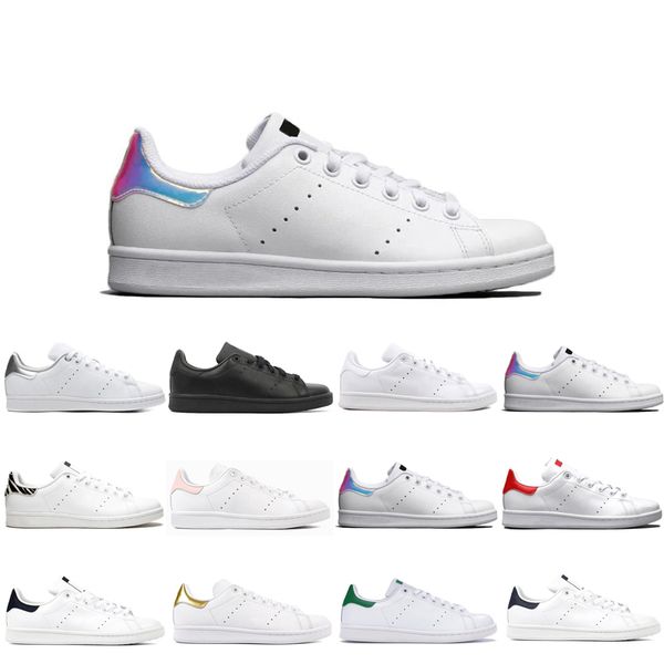 designer shoes women men casual shoes triple white black green blue red pink silver platform outdoor shoes platform gold leather trainers
designer shoes women men casual shoes triple white black green blue red pink silver platform outdoor shoes platform gold leather trainers