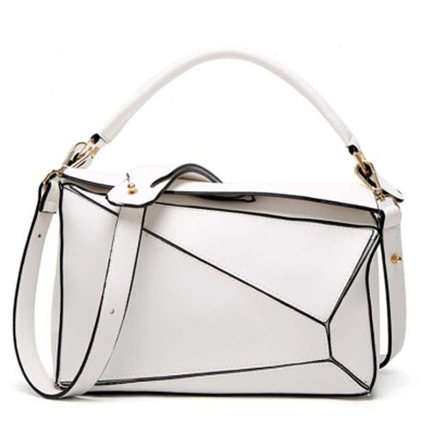 autumn and winter 2022 new big bag one shoulder diagonal cross portable star same color contrast pillow women's bag
autumn and winter 2022 new big bag one shoulder diagonal cross portable star same color contrast pillow women's bag