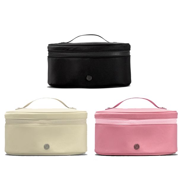 designer oval access stuff sacks cosmetic bags luxury lemon womens makeup pouch bag waterproof duffel mens purse nylon handbag travel wash t
designer oval access stuff sacks cosmetic bags luxury lemon womens makeup pouch bag waterproof duffel mens purse nylon handbag travel wash t