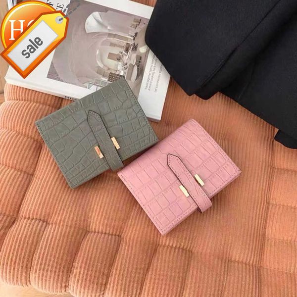 brand designer wallet 2023 new short purse alligator print mini exquisite driver's license leather purse factory direct sale
brand designer wallet 2023 new short purse alligator print mini exquisite driver's license leather purse factory direct sale