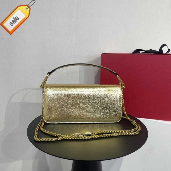 2023 luxury designer bag handbag shoulder crossbody bags tote fashion brand 2 size texture leather classic vintage envelope bag camera bags
2023 luxury designer bag handbag shoulder crossbody bags tote fashion brand 2 size texture leather classic vintage envelope bag camera bags