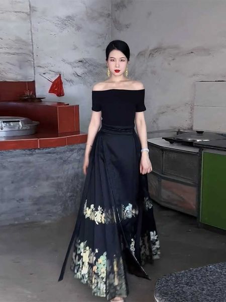 designer dress new chinese skirt women's summer dress 2023 new black mamianqun mixed with daily high-end suit
designer dress new chinese skirt women's summer dress 2023 new black mamianqun mixed with daily high-end suit