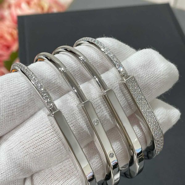 temperament tiffay lock series 18k rose gold full diamond half bracelet for lovers smooth face celebrities in the same style will not fade e, Black
temperament tiffay lock series 18k rose gold full diamond half bracelet for lovers smooth face celebrities in the same style will not fade e, Black
