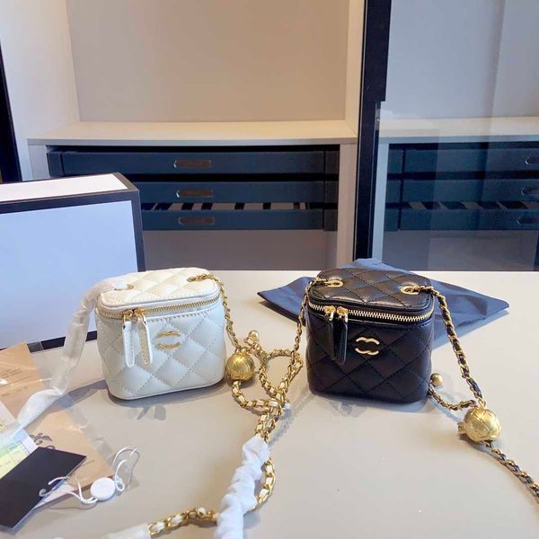 ball golden fragrant chain small crossbody 2023 new one small american wind wind shoulder european bag and fashion joker rhombic designer ba
ball golden fragrant chain small crossbody 2023 new one small american wind wind shoulder european bag and fashion joker rhombic designer ba