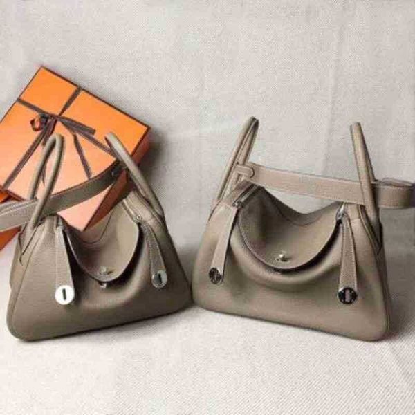 women's bag lindys handbag leather bag cow large capacity litchi lindi single shoulder messenger
women's bag lindys handbag leather bag cow large capacity litchi lindi single shoulder messenger