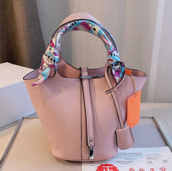 a designer tote bag her mas handbag basket vegetables genuine leather palmar stria highcapacity with h letter purse silver lock key multiple
a designer tote bag her mas handbag basket vegetables genuine leather palmar stria highcapacity with h letter purse silver lock key multiple