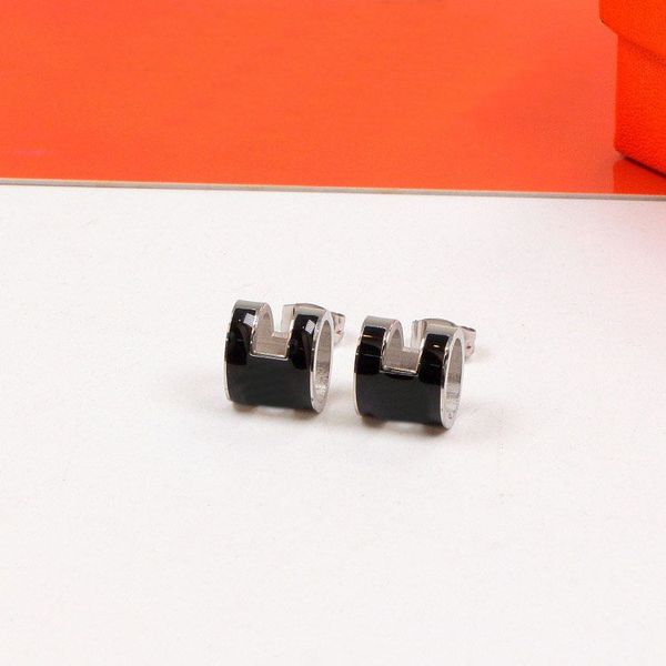 luxury brand women studs fashion h letter enamel temperament simple daily all-match earrings orange color wedding jewelry valentine's g, Golden;silver
luxury brand women studs fashion h letter enamel temperament simple daily all-match earrings orange color wedding jewelry valentine's g, Golden;silver