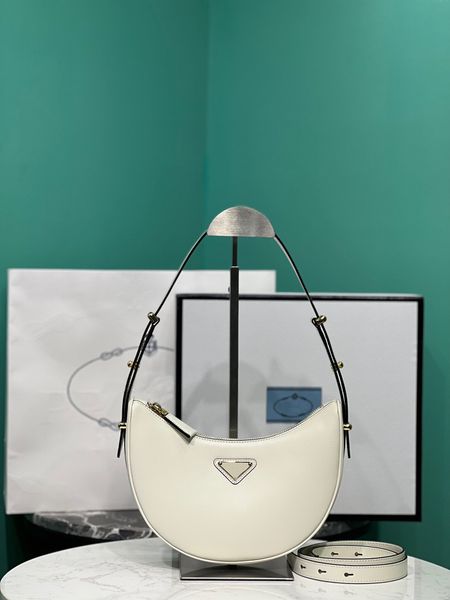 2023 the latest women's crescent bag high-end quality crossbody bag simple body adjustable shoulder strap single shoulder crossbody arm
2023 the latest women's crescent bag high-end quality crossbody bag simple body adjustable shoulder strap single shoulder crossbody arm