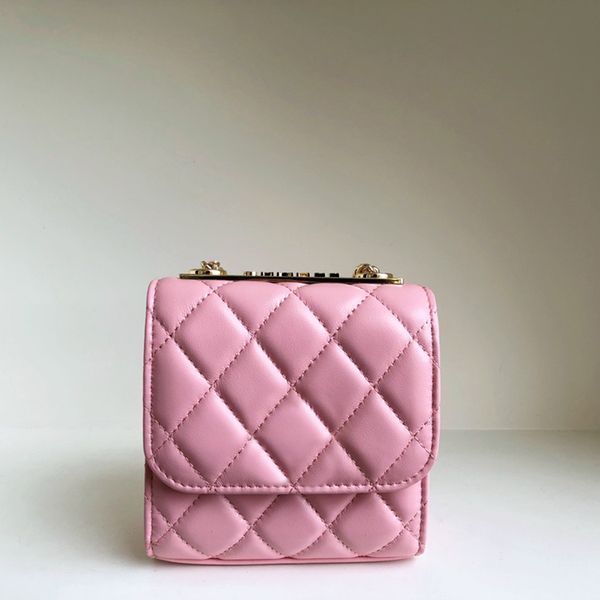 designer shoulder bag lambskin flap bag 11cm luxury mini chain bag high imitation crossbody bag with box zc092
designer shoulder bag lambskin flap bag 11cm luxury mini chain bag high imitation crossbody bag with box zc092