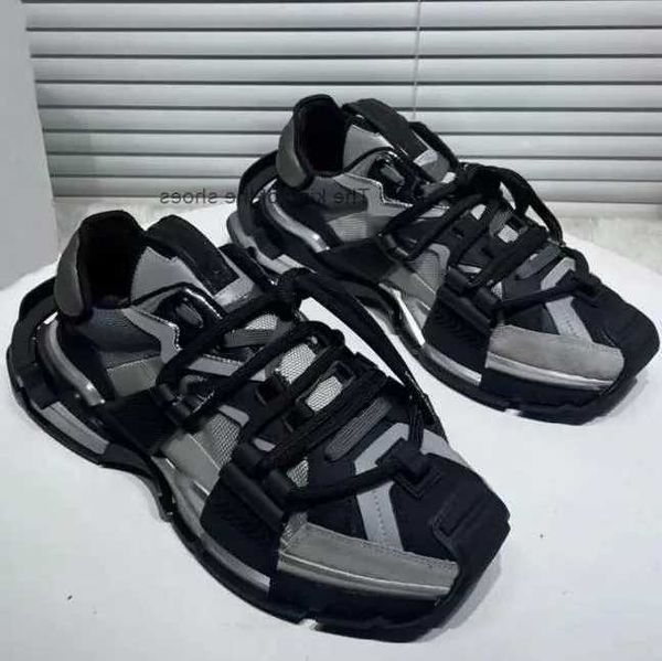 with box designer brand dg casual shoes sneakers classic dad shoes 5862 fashion atmosphere outdoor street letters pure black nonslip tpu dg&
with box designer brand dg casual shoes sneakers classic dad shoes 5862 fashion atmosphere outdoor street letters pure black nonslip tpu dg&
