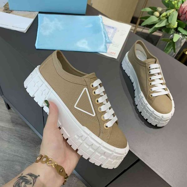 lady designer casual shoes triangle thick sole double wheel nylon sneakers women white canvas luxury low leather shoes m2xo, Black
lady designer casual shoes triangle thick sole double wheel nylon sneakers women white canvas luxury low leather shoes m2xo, Black
