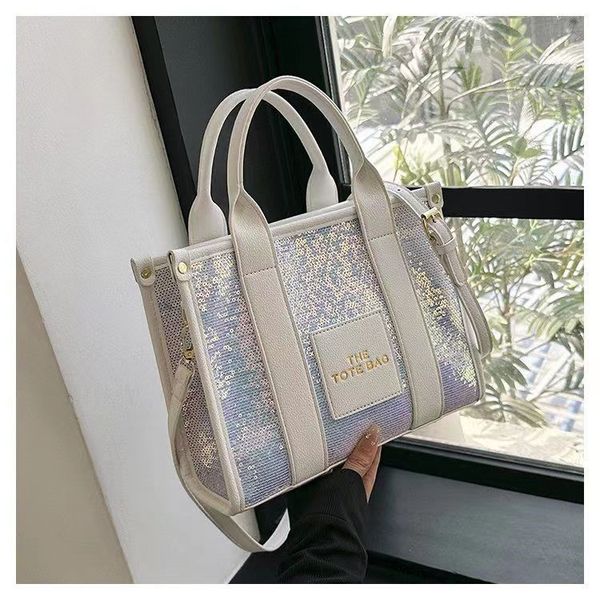 mj the tote bag designer bags black practical large classic capacity coin purse totes bages crossbody bags casual square backpack women shou
mj the tote bag designer bags black practical large classic capacity coin purse totes bages crossbody bags casual square backpack women shou