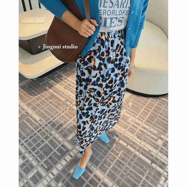 skirts y2k skirt women clothing 2023 one piece leopard summer korean fashion long za pleated midi cargo floral wrap vintage high waist j2306, Black
skirts y2k skirt women clothing 2023 one piece leopard summer korean fashion long za pleated midi cargo floral wrap vintage high waist j2306, Black