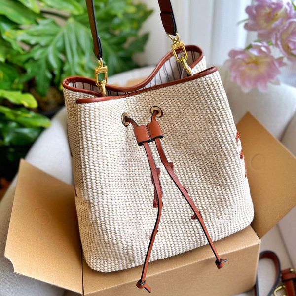 designer grass weaving women fashion handbags shoulder bags cross body clutch bag plain leather string interior zipper pocket casual
designer grass weaving women fashion handbags shoulder bags cross body clutch bag plain leather string interior zipper pocket casual