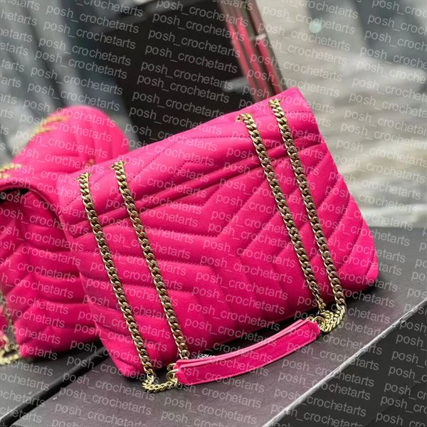 fashion shoulder bag made from calfskin leather leather quilted bags for women's handbag purses flap style
fashion shoulder bag made from calfskin leather leather quilted bags for women's handbag purses flap style