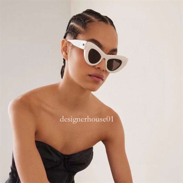 designer sunglasses2023 new style sunglasses women's cat's eyes sunglasses in the main street of the blog, White;black
designer sunglasses2023 new style sunglasses women's cat's eyes sunglasses in the main street of the blog, White;black