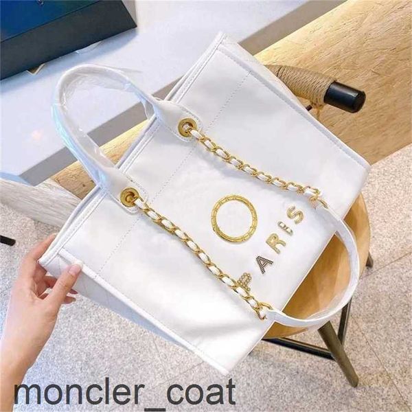 evening bags classic brand handbags beach bags luxury metal badge tote bag small evening handbag female capacity large leather one shoulder
evening bags classic brand handbags beach bags luxury metal badge tote bag small evening handbag female capacity large leather one shoulder
