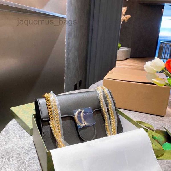 women luxury designer chain shoulder bag crossbody bags messenger purse fashion leather handbag square buckle diana tote
women luxury designer chain shoulder bag crossbody bags messenger purse fashion leather handbag square buckle diana tote