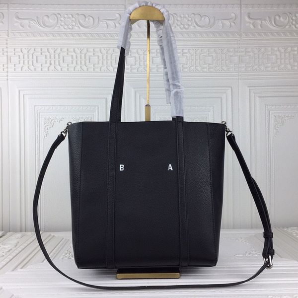 leather handbag purse tote shopping bag women shoulder bags genuine leather removable strap fashion letters plain crossbody bags 25cm
leather handbag purse tote shopping bag women shoulder bags genuine leather removable strap fashion letters plain crossbody bags 25cm