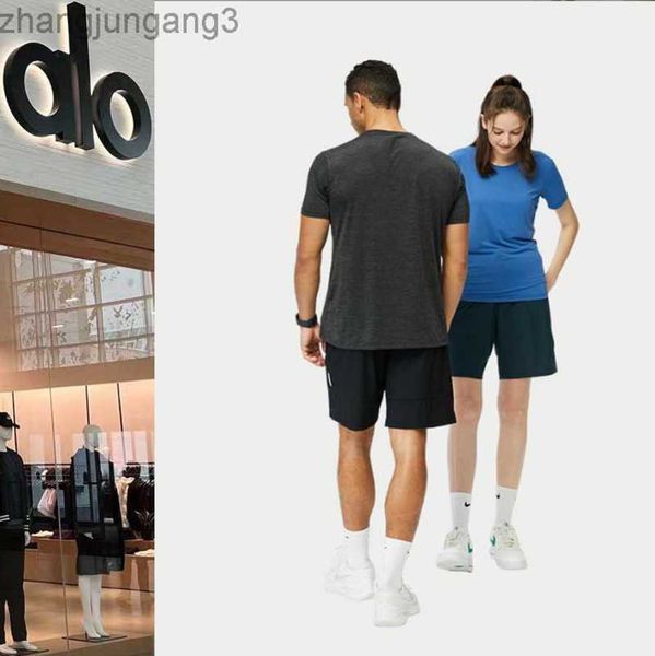 desginer alo yoga t shirt running sports 2023 summer ice silk short sleeve t-shirt thin breathable fitness suit, White;black
desginer alo yoga t shirt running sports 2023 summer ice silk short sleeve t-shirt thin breathable fitness suit, White;black