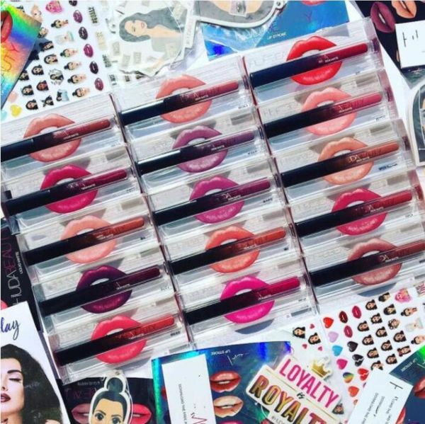 lip gloss 12color lips 12different colors lipstick 12pcsset good quality and dhl1517125
lip gloss 12color lips 12different colors lipstick 12pcsset good quality and dhl1517125