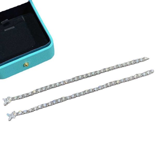high version tiffay letter full diamond horse eye bracelet 925 sterling silver carbon cnc exquisite wedding banquet charm butterfly button w, Black
high version tiffay letter full diamond horse eye bracelet 925 sterling silver carbon cnc exquisite wedding banquet charm butterfly button w, Black
