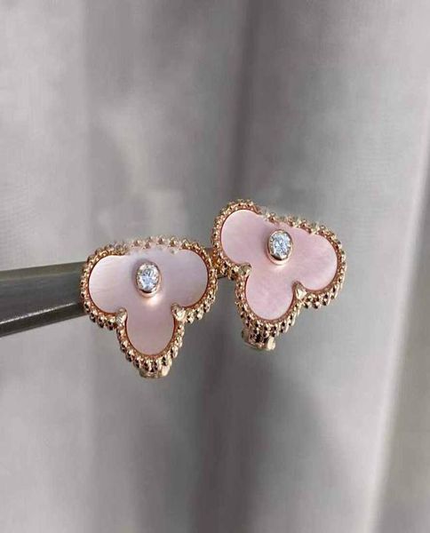 v gold luxurious quality charm clip earring in18k rose gold plated with pink jade and sparkly diamond for women engagement jewelry6712712, Golden
v gold luxurious quality charm clip earring in18k rose gold plated with pink jade and sparkly diamond for women engagement jewelry6712712, Golden