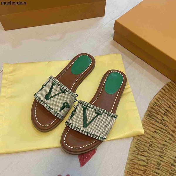 luxury pp straw outdoor slippers banquet skateboard shoes summer classic leather sandals multicolor flat mule letter sandals., Black
luxury pp straw outdoor slippers banquet skateboard shoes summer classic leather sandals multicolor flat mule letter sandals., Black