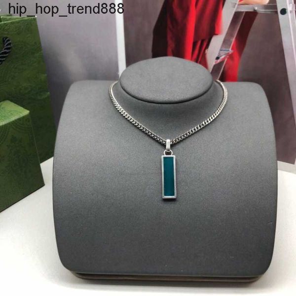 luxury design necklace 925 silver green enamel choker alphabet pattern girls party fashion women wedding jewelry accessories
luxury design necklace 925 silver green enamel choker alphabet pattern girls party fashion women wedding jewelry accessories