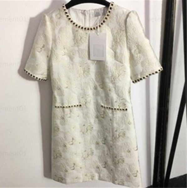 woman designers dress summer dress celebrity temperament bright silk flowers round neck short sleeve beige designer dresses for women 0607, Black;gray
woman designers dress summer dress celebrity temperament bright silk flowers round neck short sleeve beige designer dresses for women 0607, Black;gray
