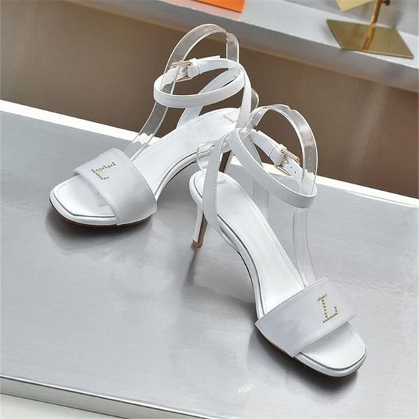 fashion sandals luxury design 2023 luis women's high heels business work leather canvas casual student sandals vuttonity 06-06, Black
fashion sandals luxury design 2023 luis women's high heels business work leather canvas casual student sandals vuttonity 06-06, Black