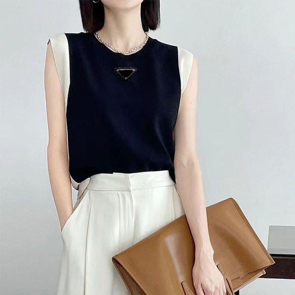 women sweater designer vests with sling lining shiny crystal suspender vest set ladies outerwear clothingr knit sleeveless vest, White;black
women sweater designer vests with sling lining shiny crystal suspender vest set ladies outerwear clothingr knit sleeveless vest, White;black